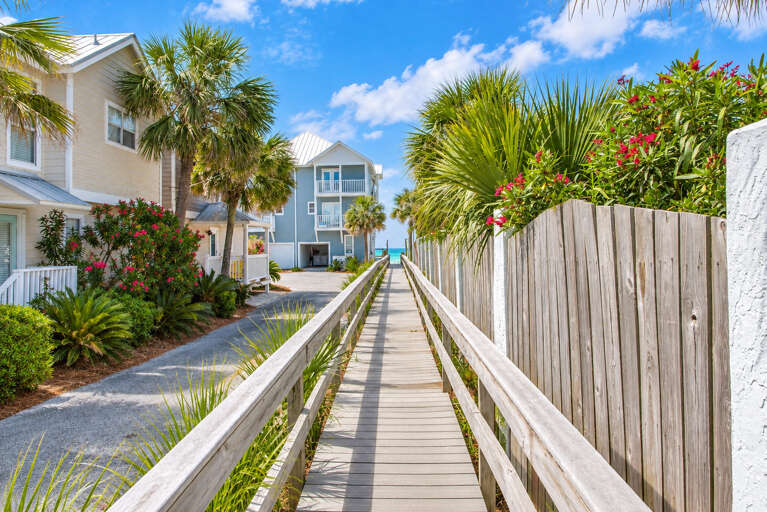 Barracuda-Beach-Access-Walk
