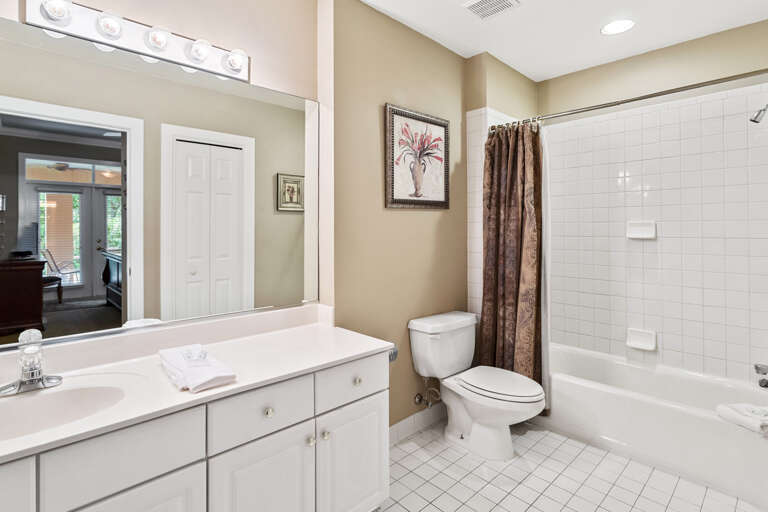 22-Tivoli-Terrace-5402-Bathroom-2