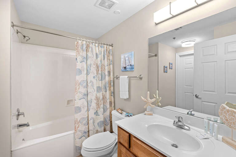 Ariel Dunes II 706 Master Bathroom Alt