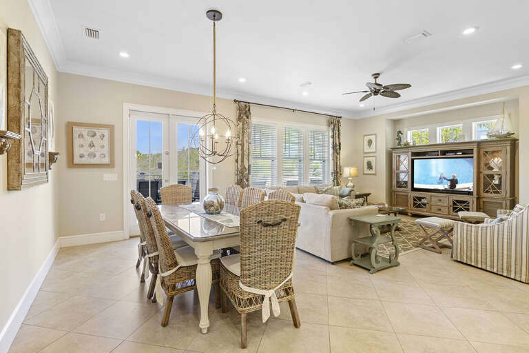 23-Gritz-Carlton-Dining