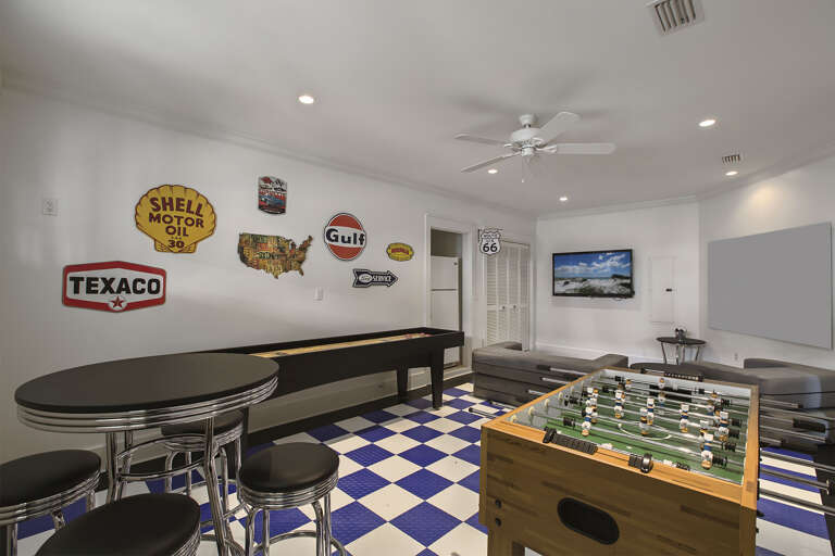 21-A-Beachy-Blast-Game-Room 21-A-Beachy-Blast-Game-Room