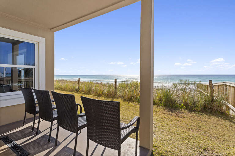 23-Emerald-Dunes-105-Patio-Alt