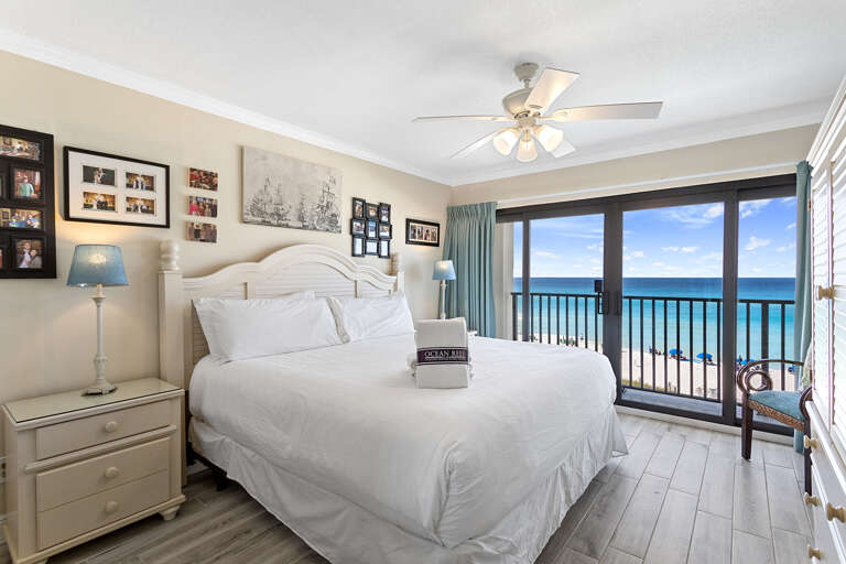 23-Huntington-by-the-Sea-402-Primary-Bedroom