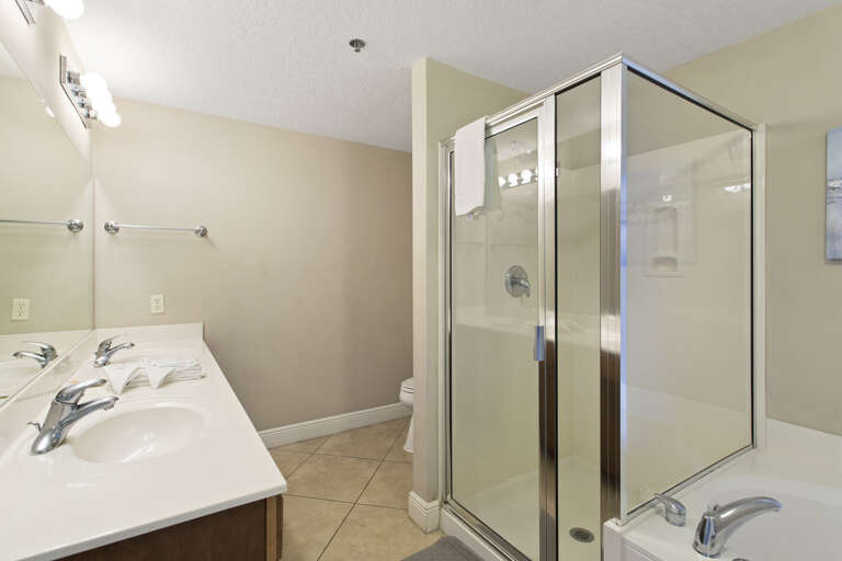22-Ariel-Dunes-I-1802-Bathroom