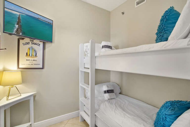 22-Ariel-Dunes-I-1802-Bunk-Nook