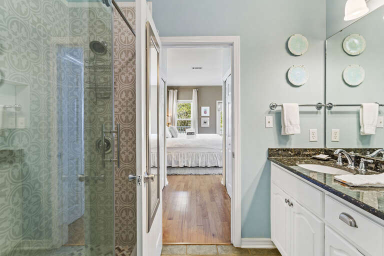 22-Skinny-Dippin-Master-Bath