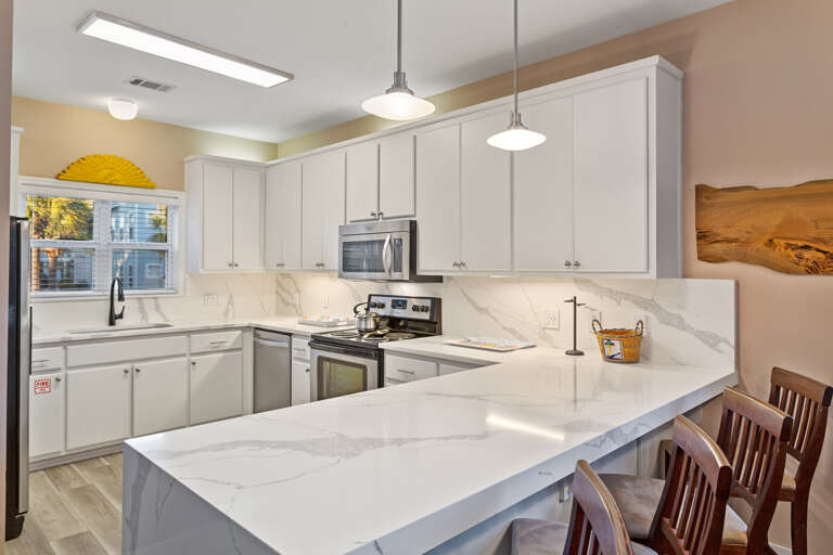 22-Edens-Estate-Kitchen