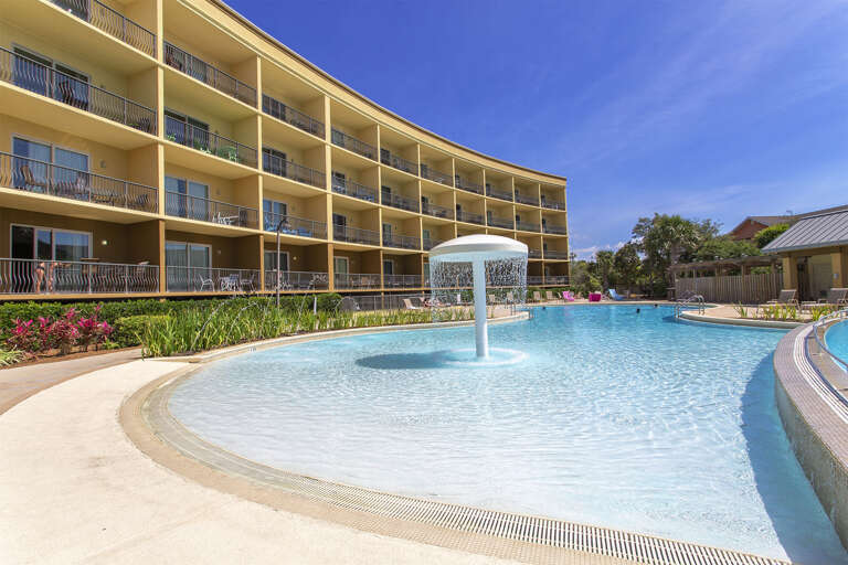 21-Beach-Resort-Zero-Entry-Pool