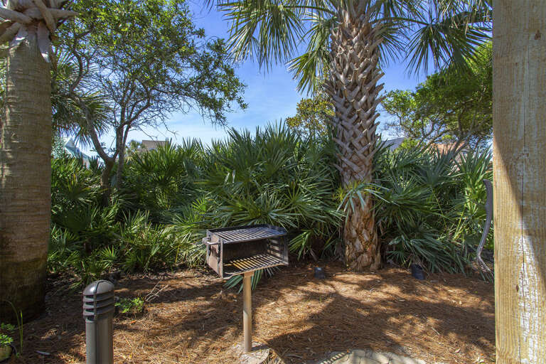 21-Beach-Resort-Grill