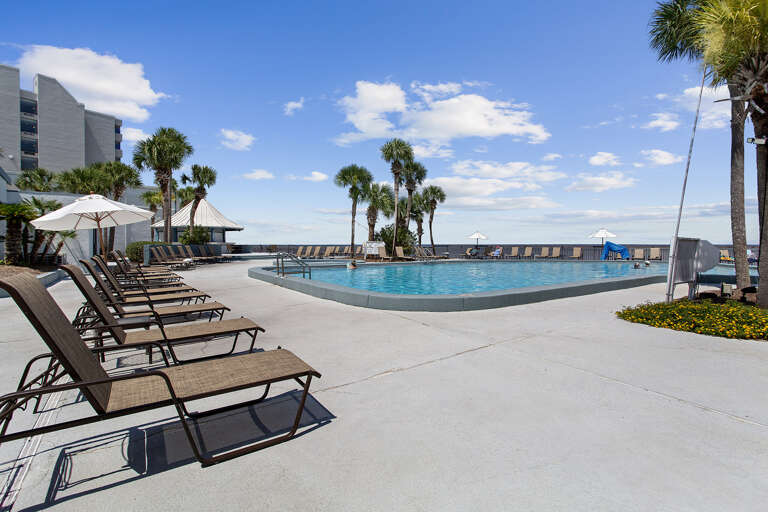 23-Bayside-at-Sandestin-Pool-Deck