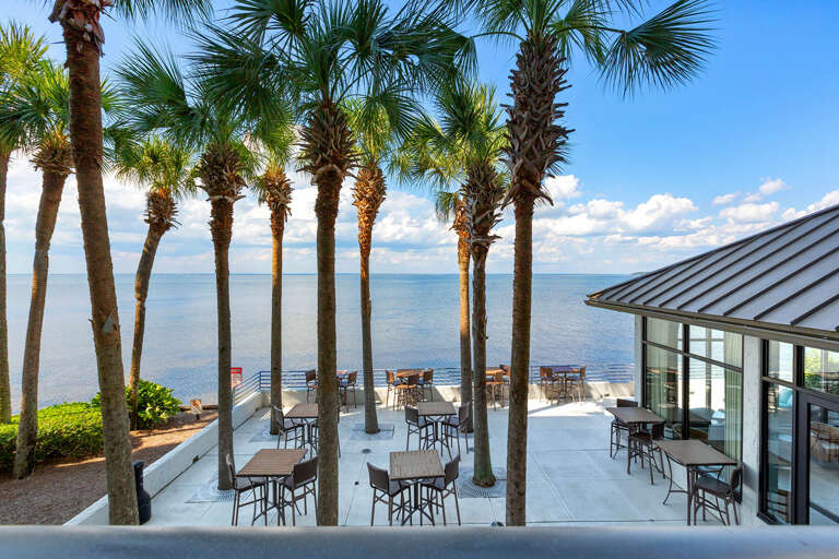 Bayside Inn 6280 Balcony View