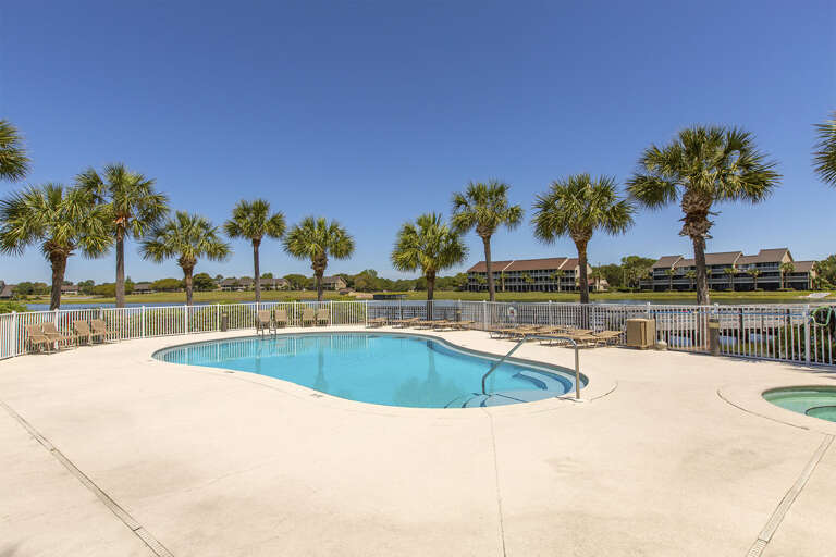 19-Empress-Community-Pool-Alt