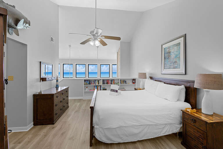 Seawinds-4-Primary-Bedroom