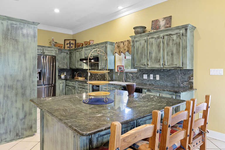 23-Chateau-Louise-Kitchen