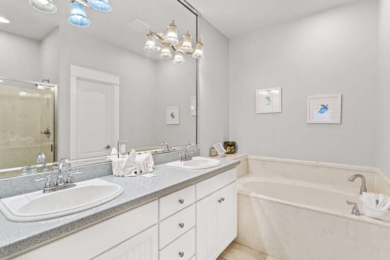 Wiki In The Tiki Master Bathroom