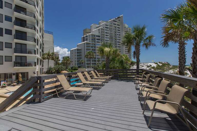 Beachside-Towers-I-Lounge