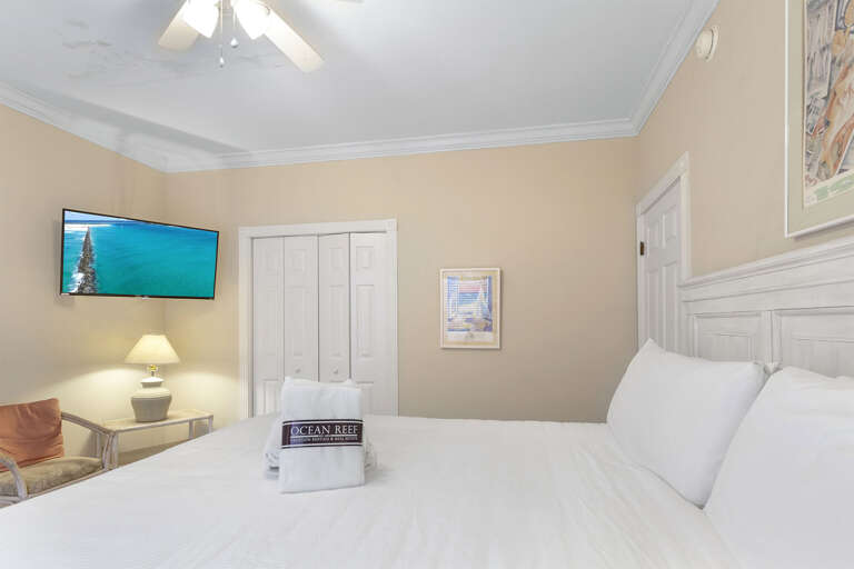 22-Sea-Spray-Bedroom-2