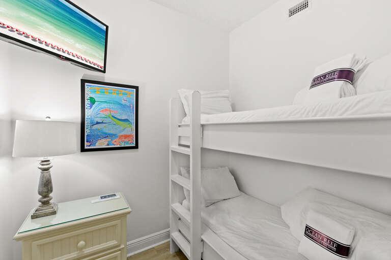 Ariel Dunes I 1902 Bunk Room