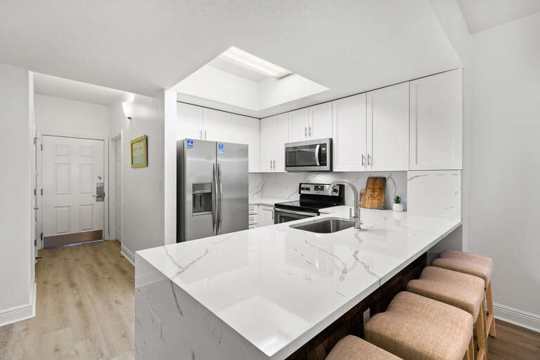 Ariel Dunes I 1902 Kitchen