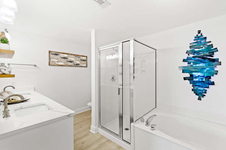 Ariel Dunes I 1902 Master Bathroom