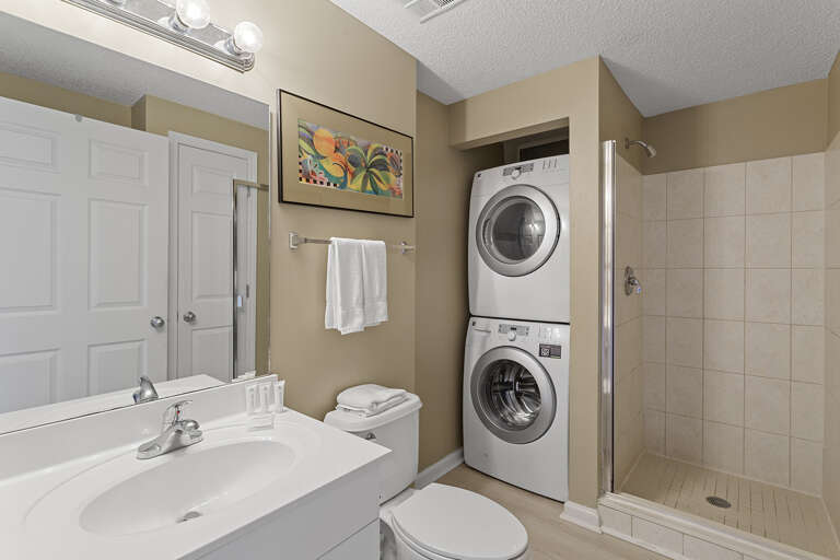 23-Majestic-Sun-509A-Guest-Bathroom 23-Majestic-Sun-509A-Guest-Bathroom