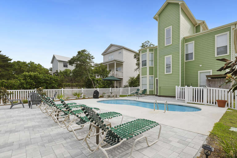 23-Seascape-Pool-Deck