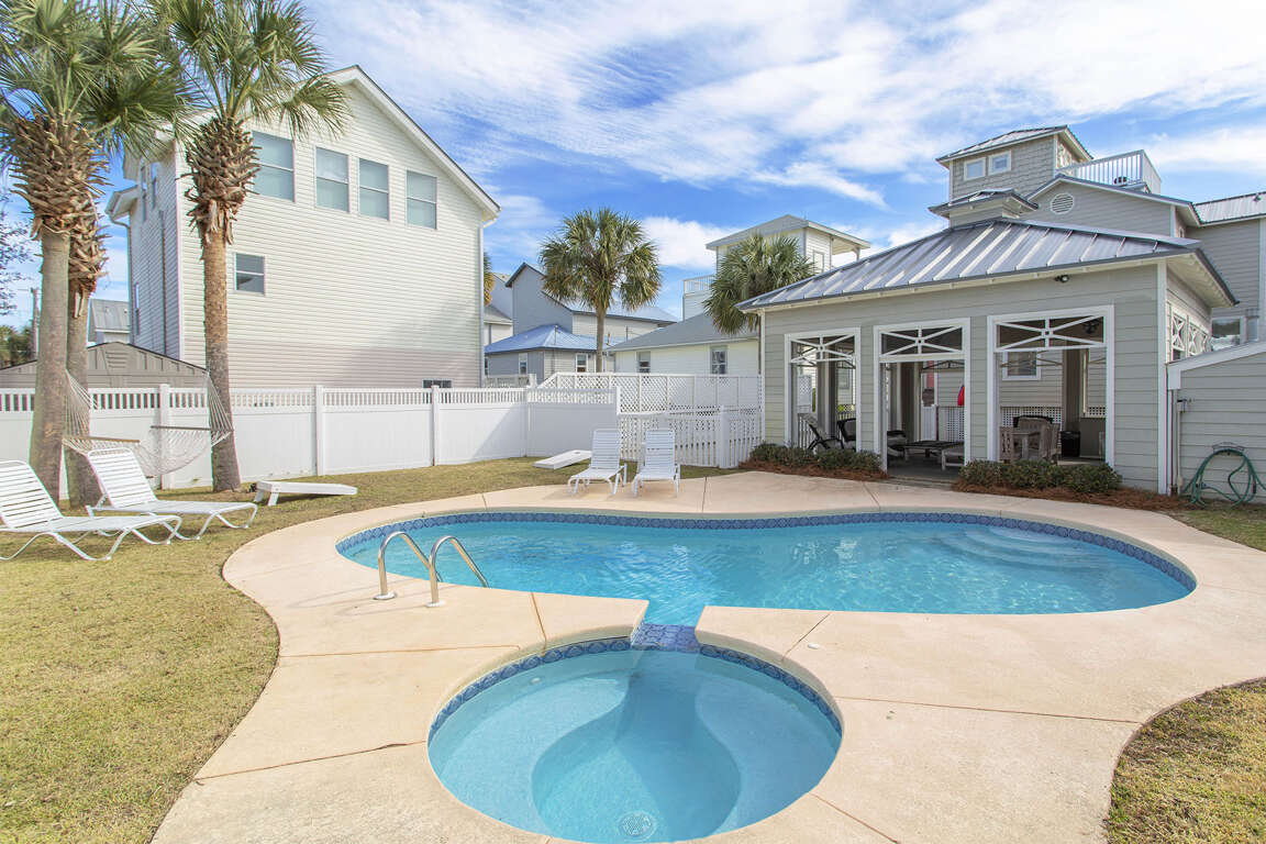 Crystal View 3 Bedroom House for Short Term Rental in Destin, FL