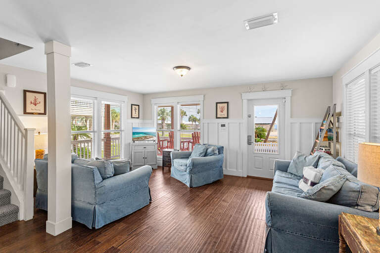 Crystal View Living Room