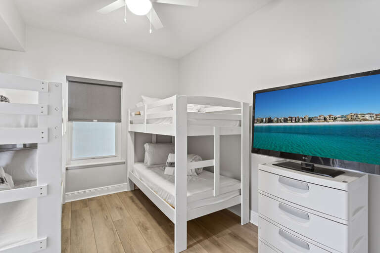 24-Ariel-Dunes-II-1410-Guest-Bedroom-2