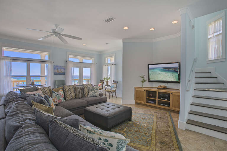 19-Tackle-Box-Main-Living 19-Tackle-Box-Main-Living