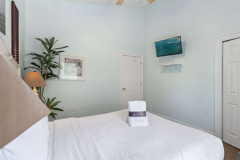 22-Tackle-Box-Guest-House-Bedroom-2-Alt