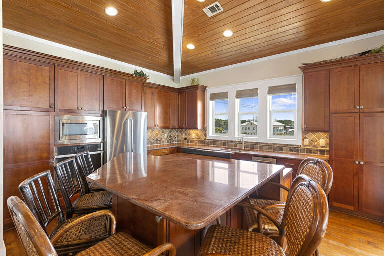 23-Dune-Vista-Kitchen