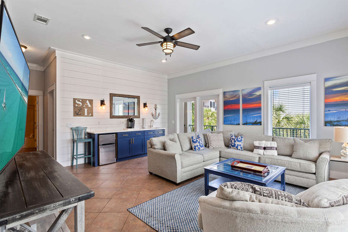 Coco Hut Spacious 6 Bedroom House for Rent in Miramar Beach, FL