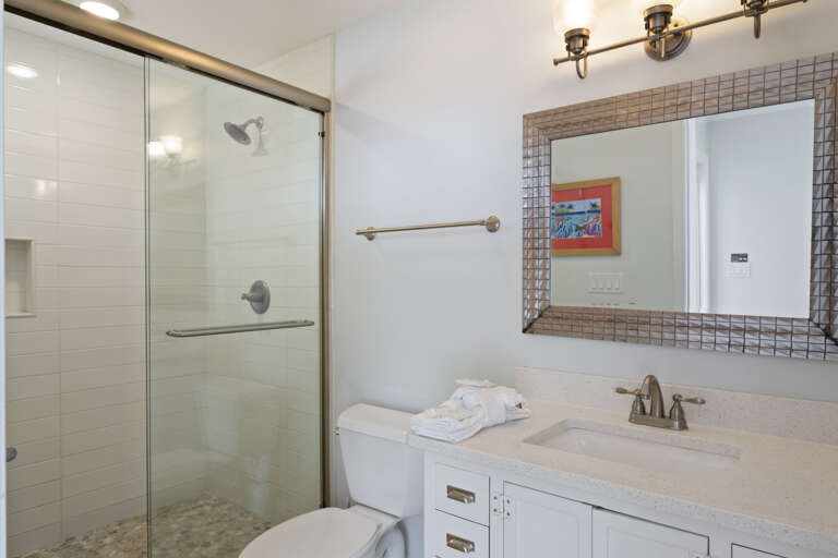 22-Beach-Baby-Bathroom-3