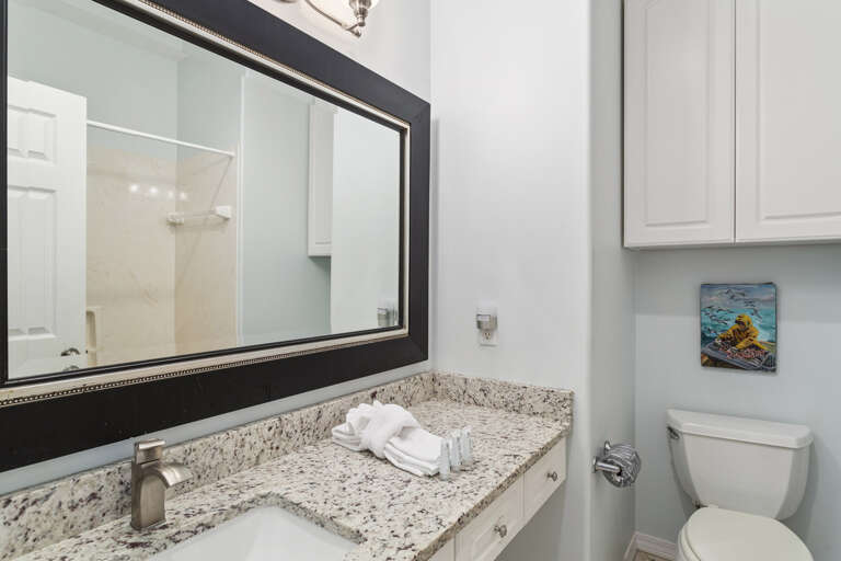 22-Beach-Baby-Bathroom