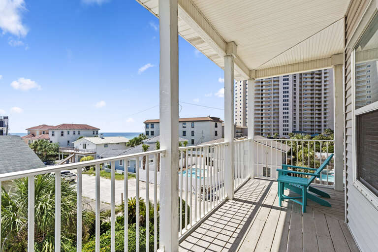 22-Beach-Baby-Master-Balcony