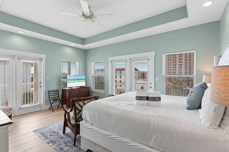 Beach Baby Primary Bedroom