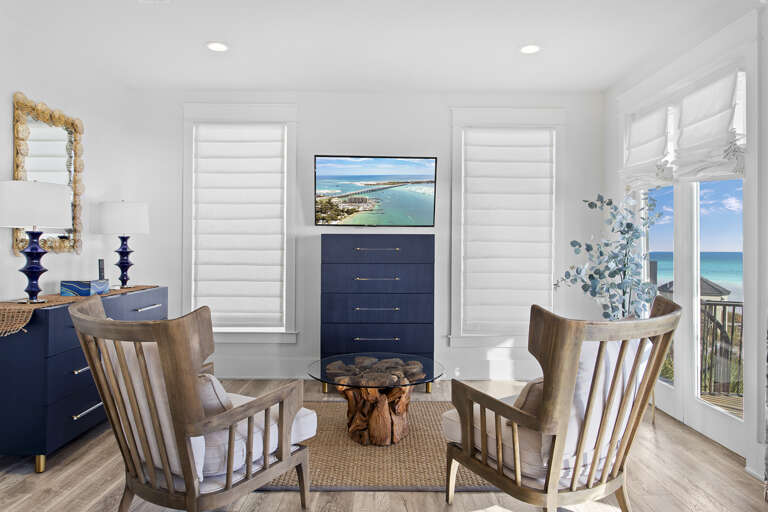 Villa Vittoria Master Bedroom Alt