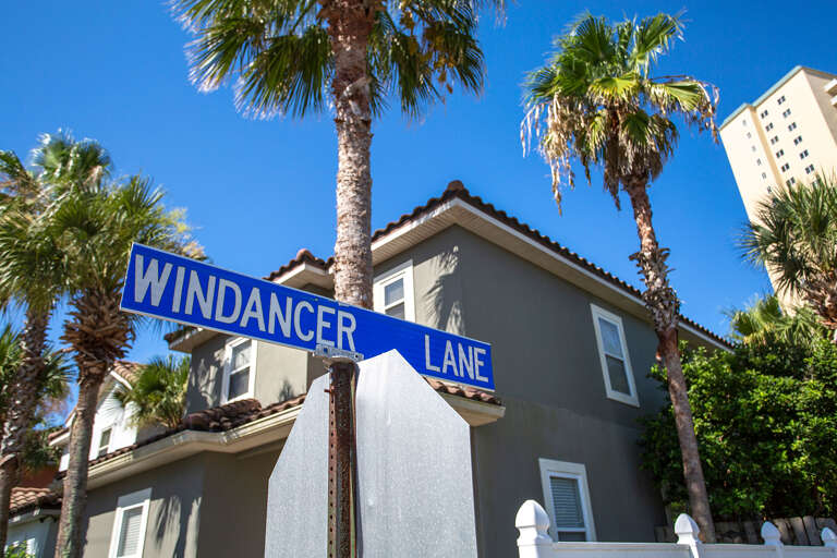 Windancer-Lane-Sign