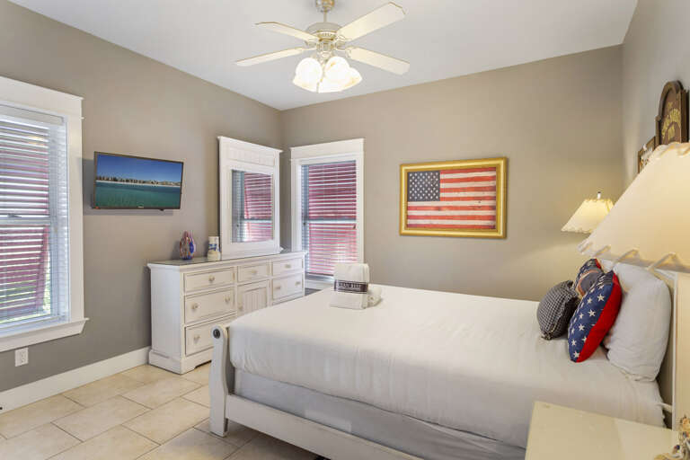 22-Anchors-Away-Bedroom-4