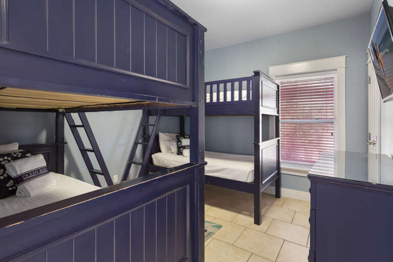 22-Anchors-Away-Bunk-Room