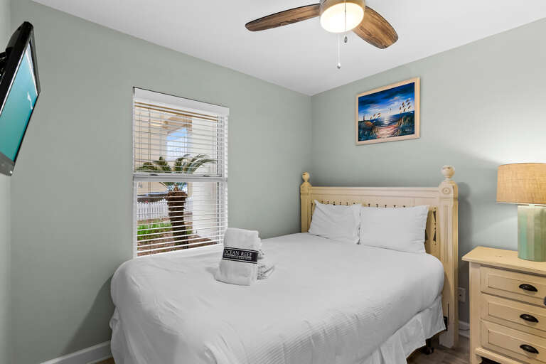 23-Maravilla-2101-Guest-Bedroom 23-Maravilla-2101-Guest-Bedroom