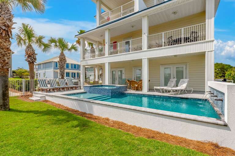 Vitamin Sea Pool Alt 2