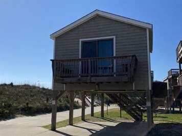 28 BEACH LOOKOUT