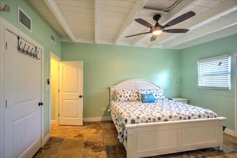 Master Bedroom Master Bedroom