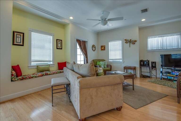 Living Area Living Area