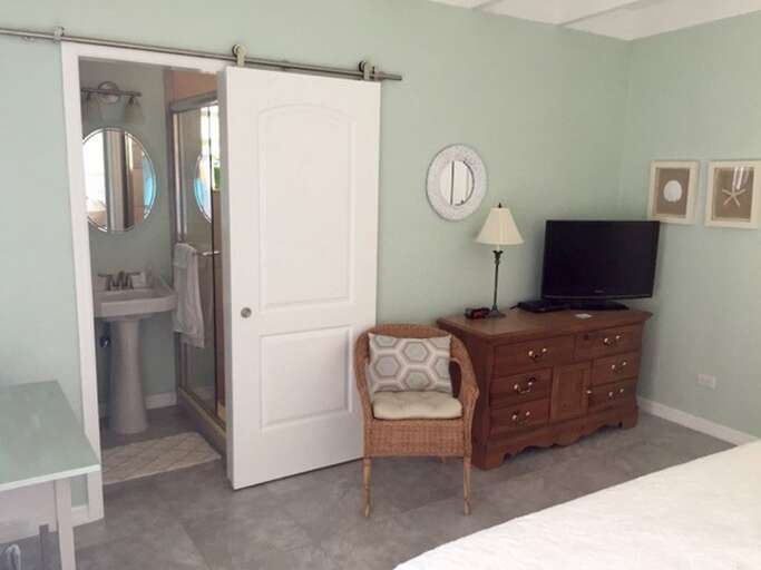 Master bathroom Master bathroom