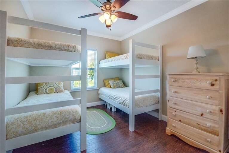 Guest Bunk Beds 