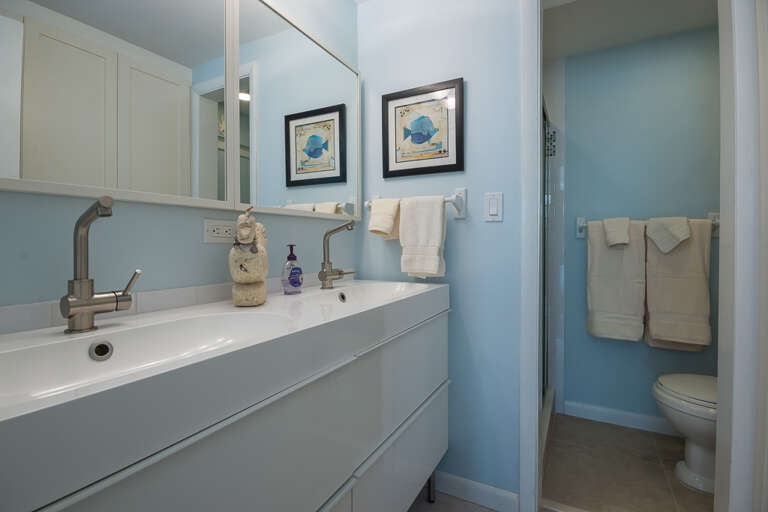 Bunk Bedroom Bath Bunk Bedroom Bath