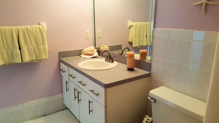Hallbathvanity Hallbathvanity
